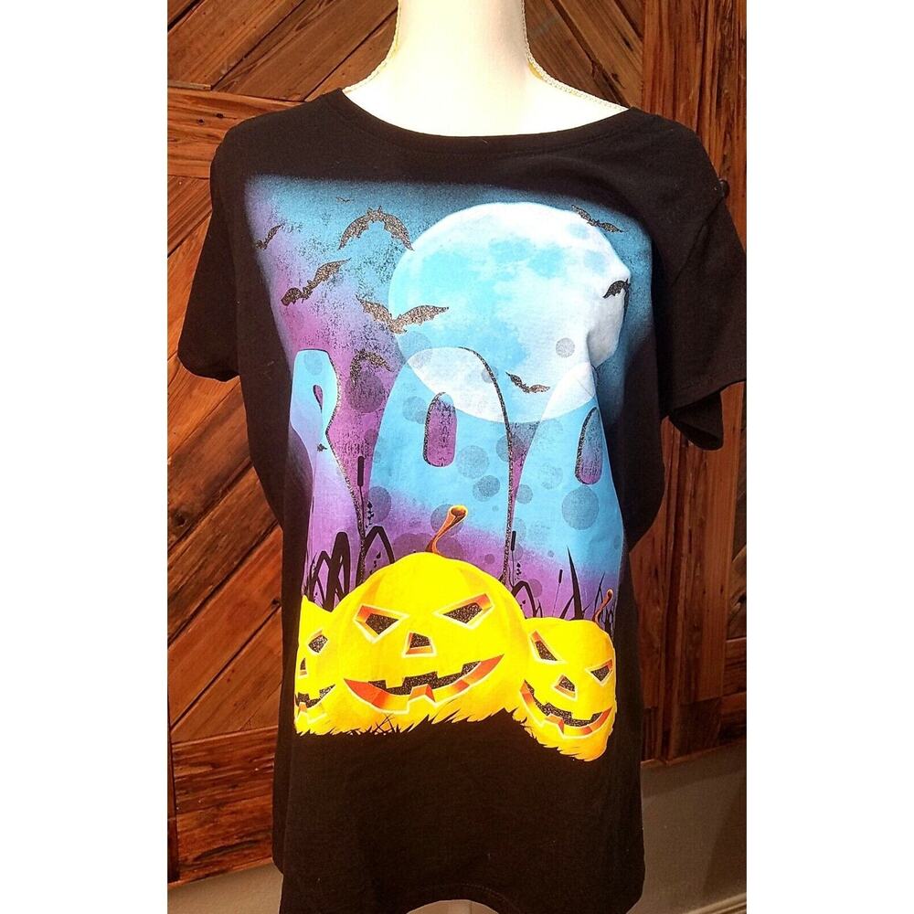 Halloween T-shirt Wonderful Graphic Jack-o-lanterns, Full Moon, Bats, Boo